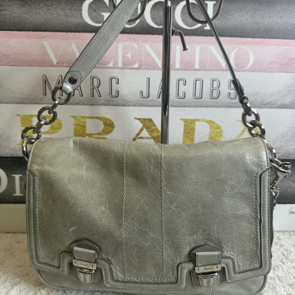 Coach Handbags - Coach Poppy Distressed Italian Leather- EUC! LIKE NEW
11”-17925